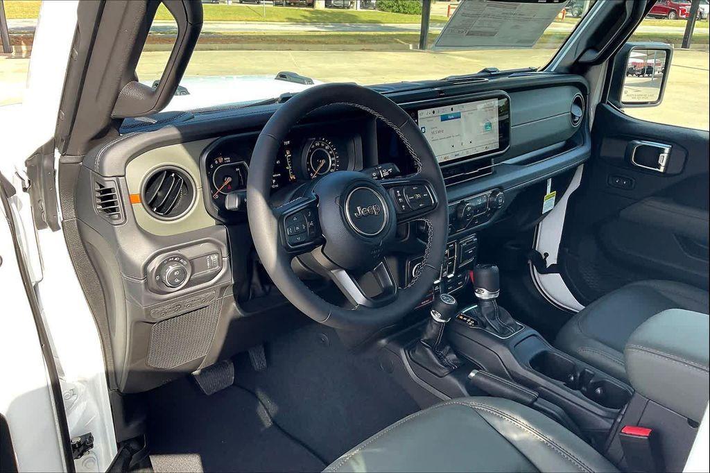 new 2026 Jeep Gladiator car, priced at $57,999