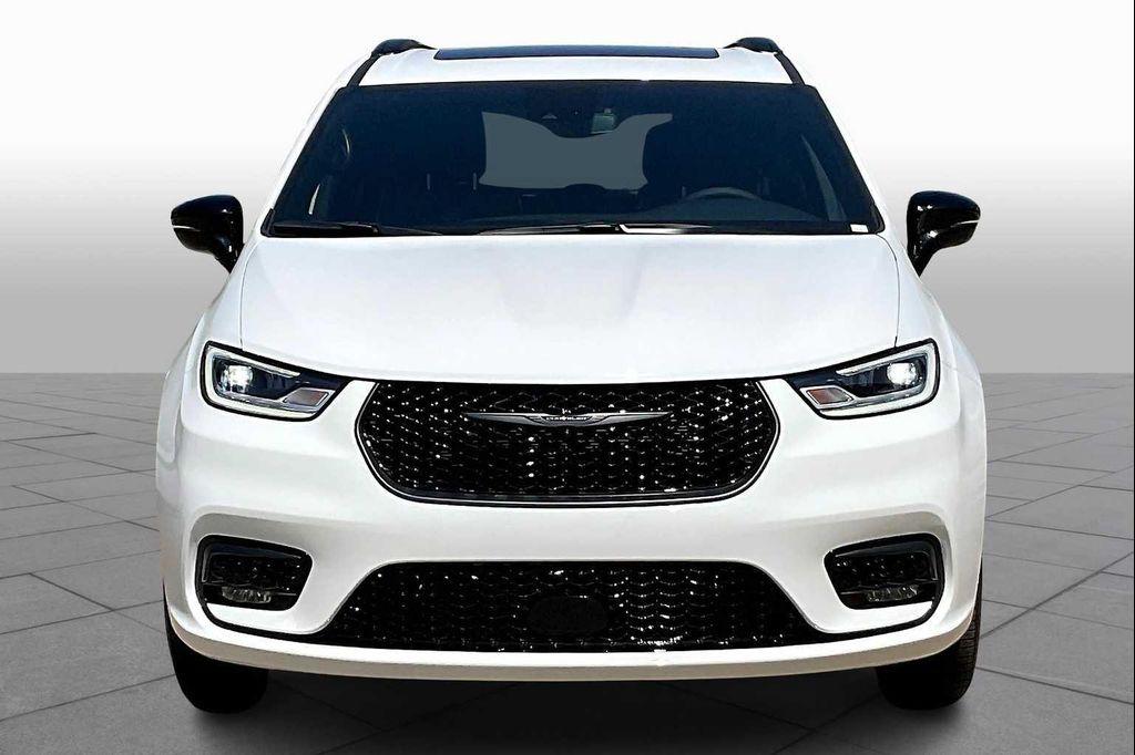 new 2026 Chrysler Pacifica car, priced at $54,999