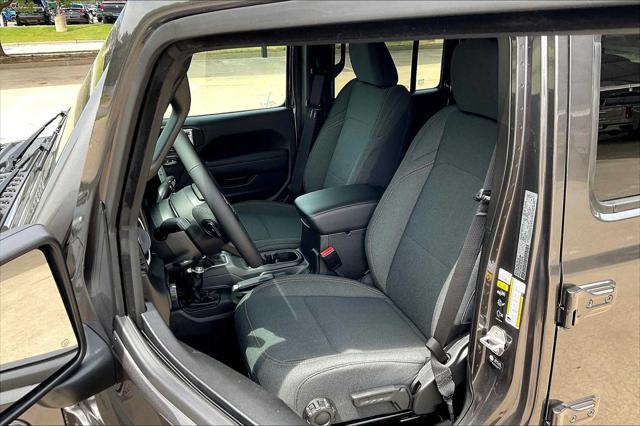 new 2025 Jeep Gladiator car, priced at $51,745