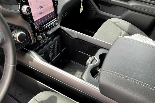 new 2025 Ram 1500 car, priced at $59,675