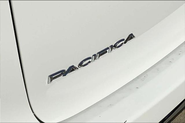 new 2025 Chrysler Pacifica car, priced at $40,445