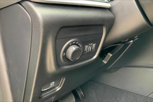 new 2025 Jeep Grand Cherokee car, priced at $41,135