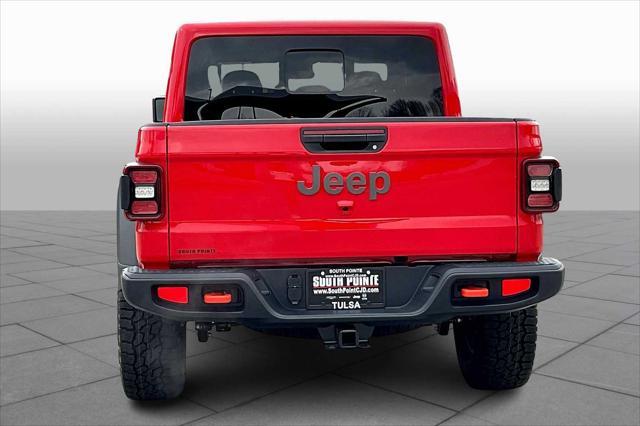 new 2025 Jeep Gladiator car, priced at $55,000