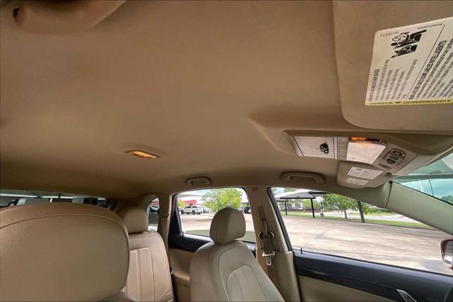 used 2009 Saturn Vue car, priced at $4,999
