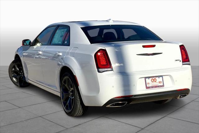 new 2023 Chrysler 300 car, priced at $39,894