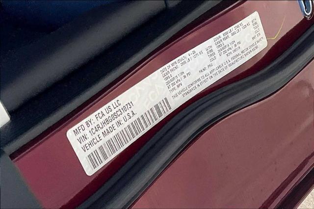 new 2025 Jeep Grand Cherokee car, priced at $49,000