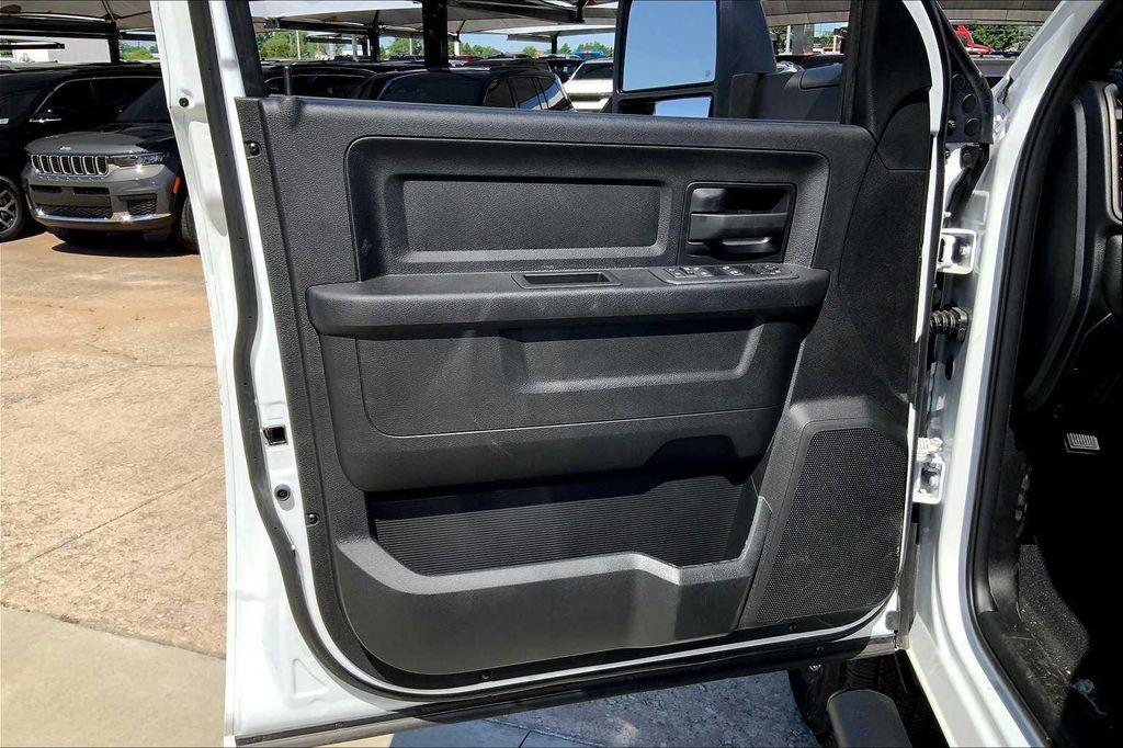 new 2025 Ram 2500 car, priced at $61,605