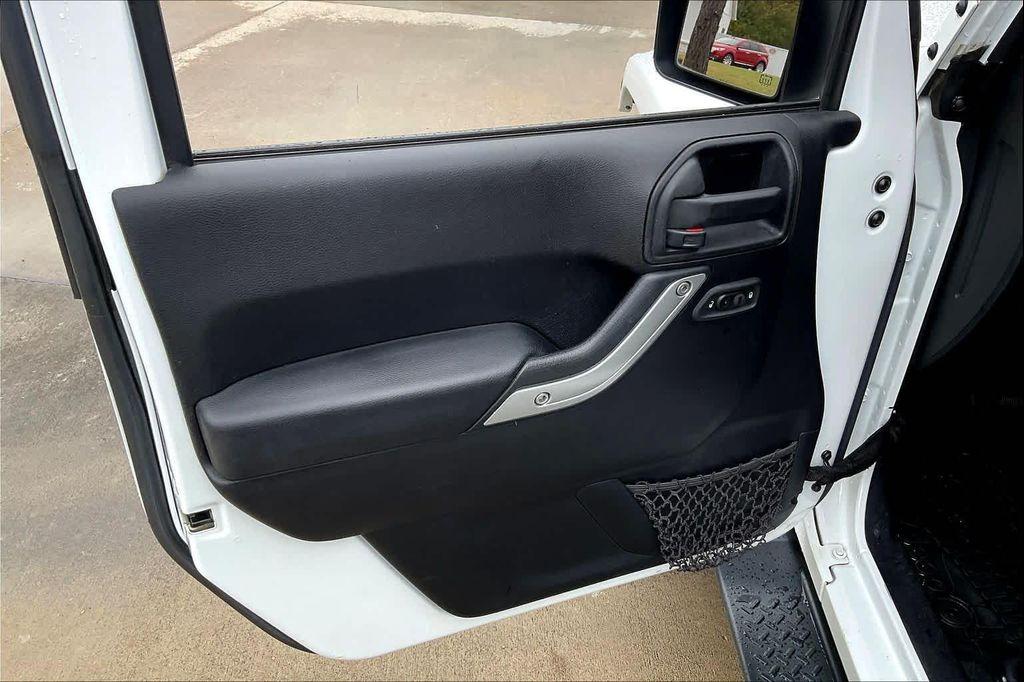 used 2016 Jeep Wrangler Unlimited car, priced at $15,999