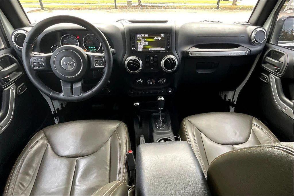 used 2016 Jeep Wrangler Unlimited car, priced at $15,999