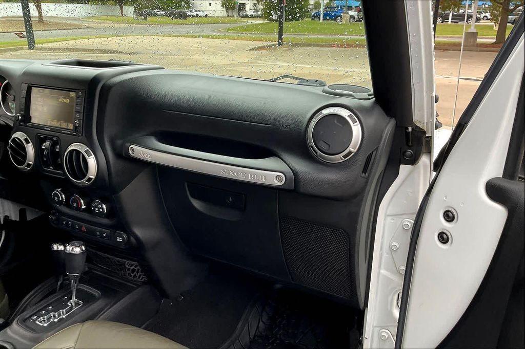 used 2016 Jeep Wrangler Unlimited car, priced at $15,999