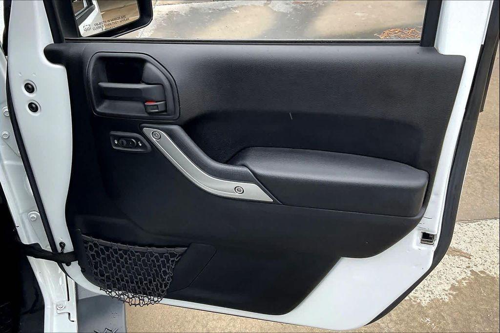 used 2016 Jeep Wrangler Unlimited car, priced at $15,999