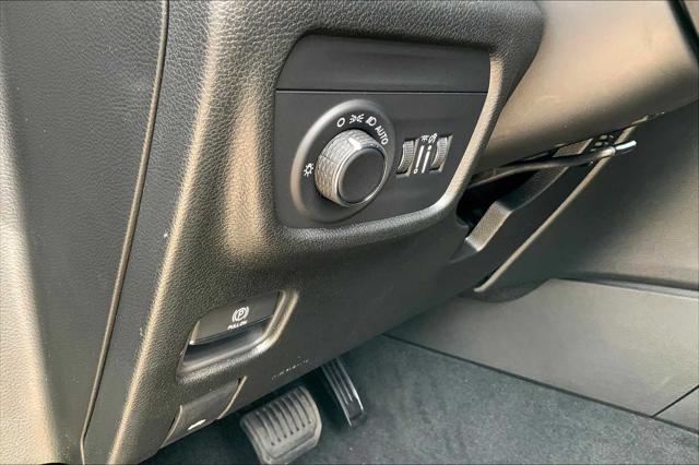 new 2025 Jeep Grand Cherokee L car, priced at $42,125