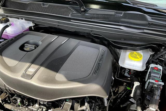 new 2025 Ram 1500 car, priced at $45,000