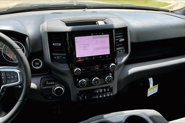 new 2025 Ram 1500 car, priced at $45,000
