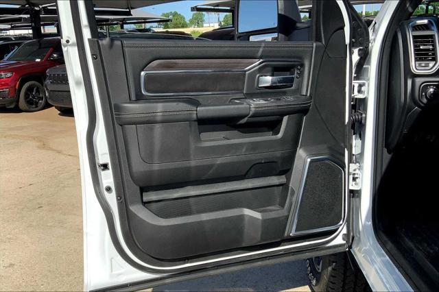 new 2025 Ram 2500 car, priced at $72,225