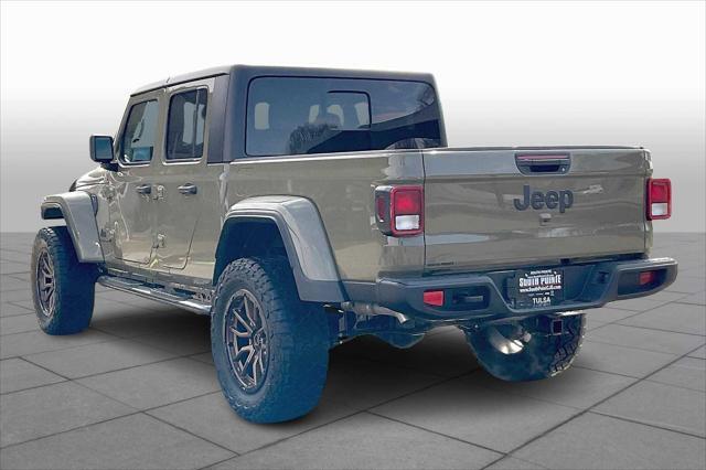 new 2025 Jeep Gladiator car, priced at $57,000