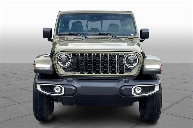 new 2025 Jeep Gladiator car, priced at $57,000