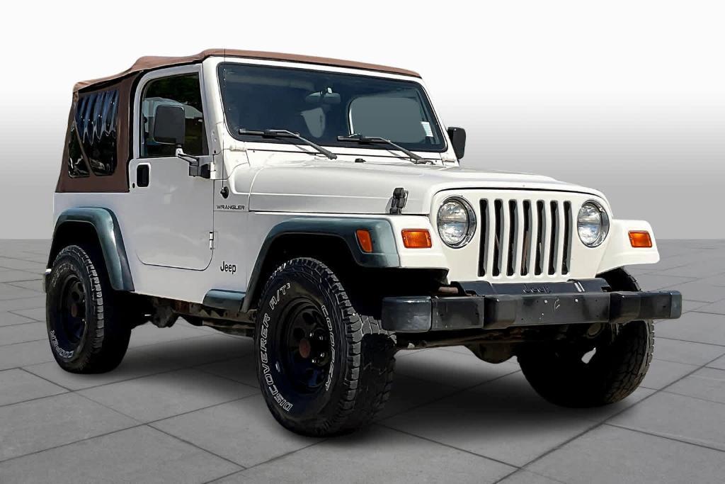 used 1998 Jeep Wrangler car, priced at $9,000