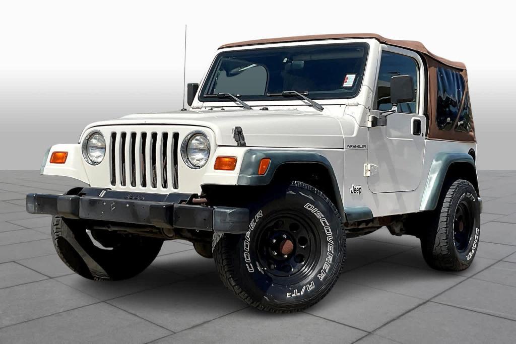 used 1998 Jeep Wrangler car, priced at $9,000