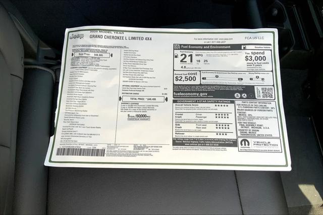 new 2025 Jeep Grand Cherokee L car, priced at $44,895
