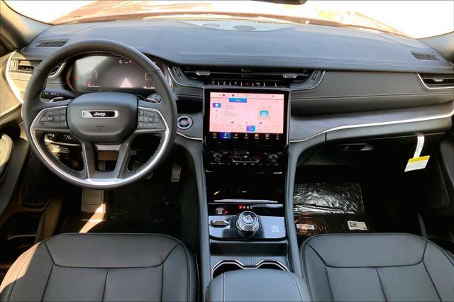 new 2025 Jeep Grand Cherokee L car, priced at $44,895