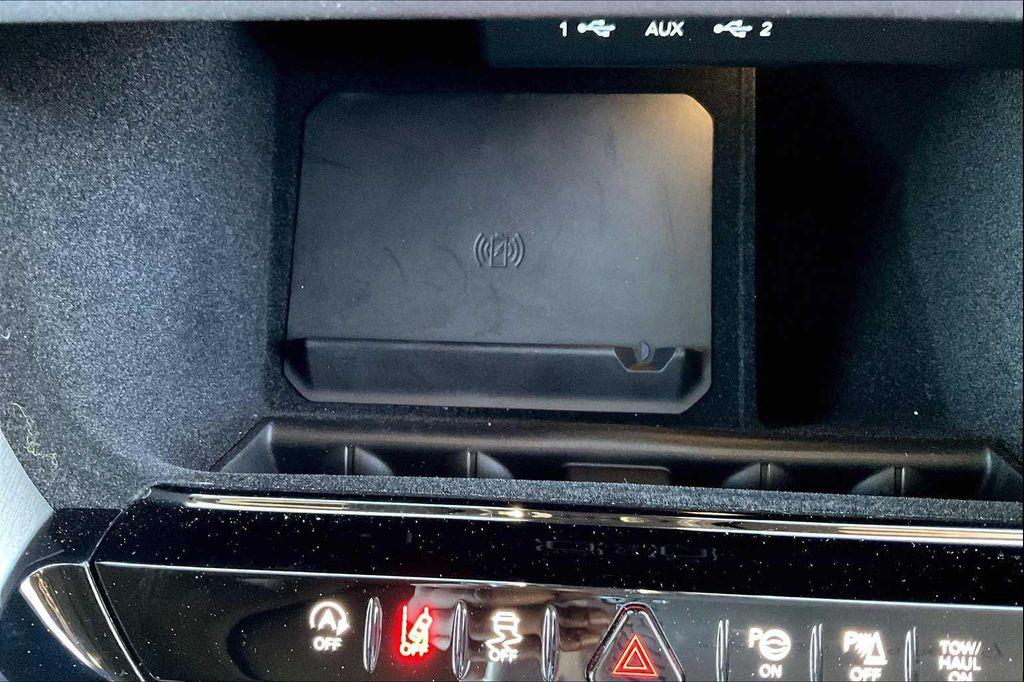 new 2025 Jeep Wagoneer car, priced at $70,999