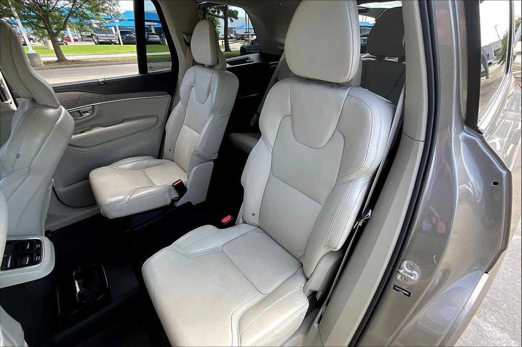 used 2022 Volvo XC90 car, priced at $36,999