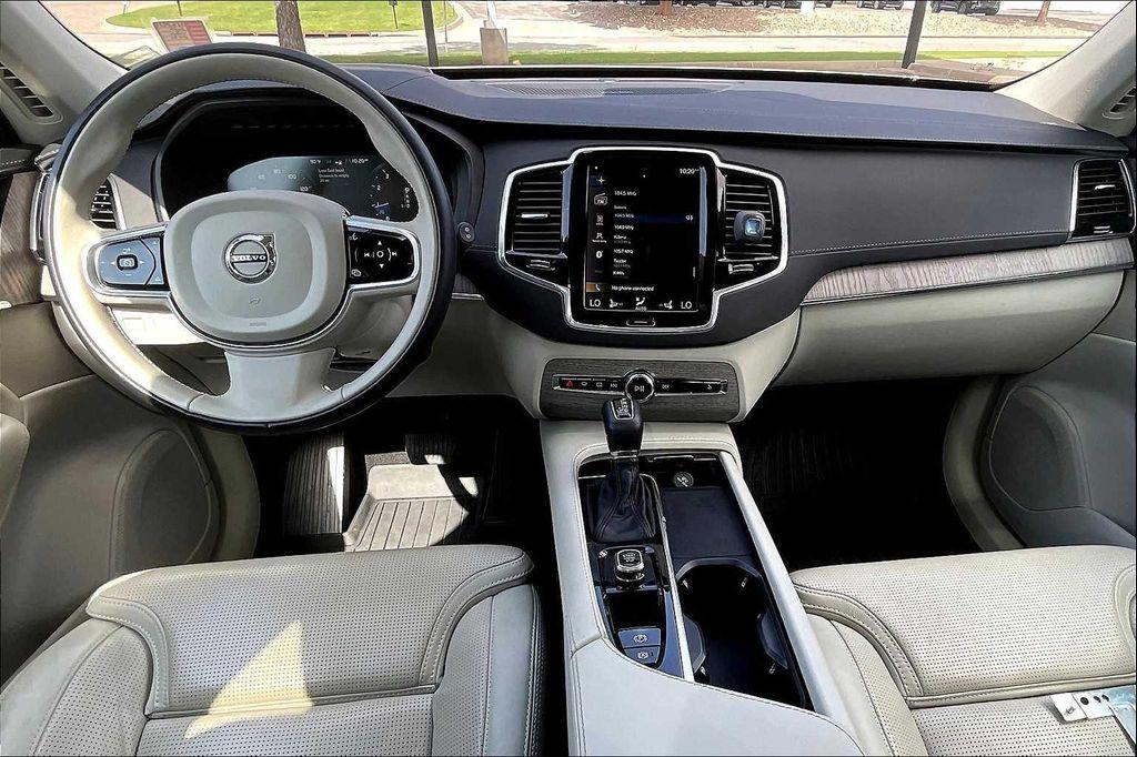 used 2022 Volvo XC90 car, priced at $36,999