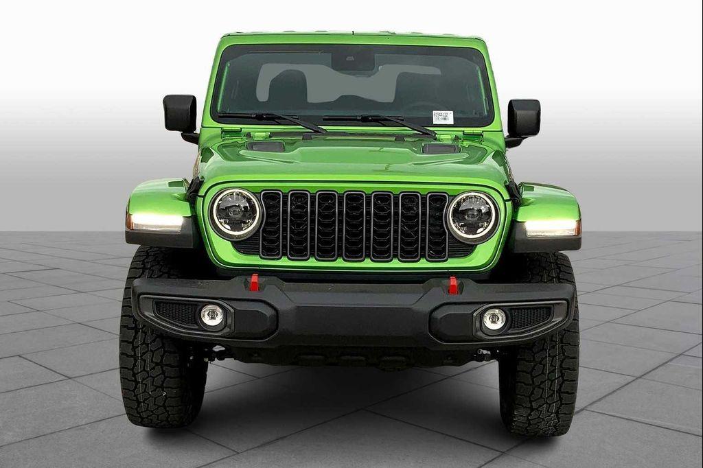 new 2025 Jeep Gladiator car, priced at $51,647