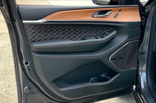 new 2025 Jeep Grand Cherokee L car, priced at $66,955