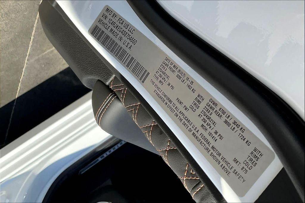 new 2025 Jeep Grand Cherokee L car, priced at $64,945