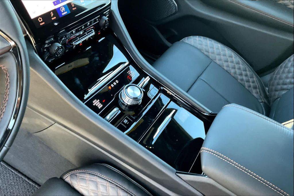 new 2025 Jeep Grand Cherokee L car, priced at $64,945