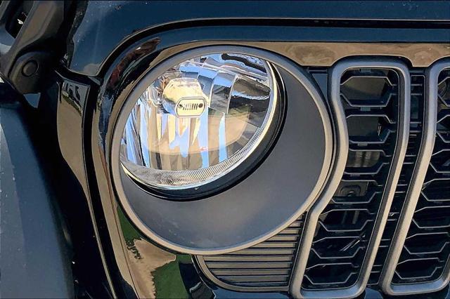 new 2025 Jeep Wrangler car, priced at $30,855