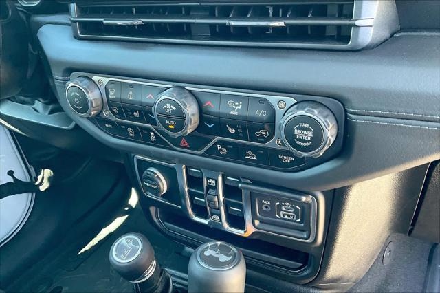 new 2025 Jeep Wrangler car, priced at $60,000