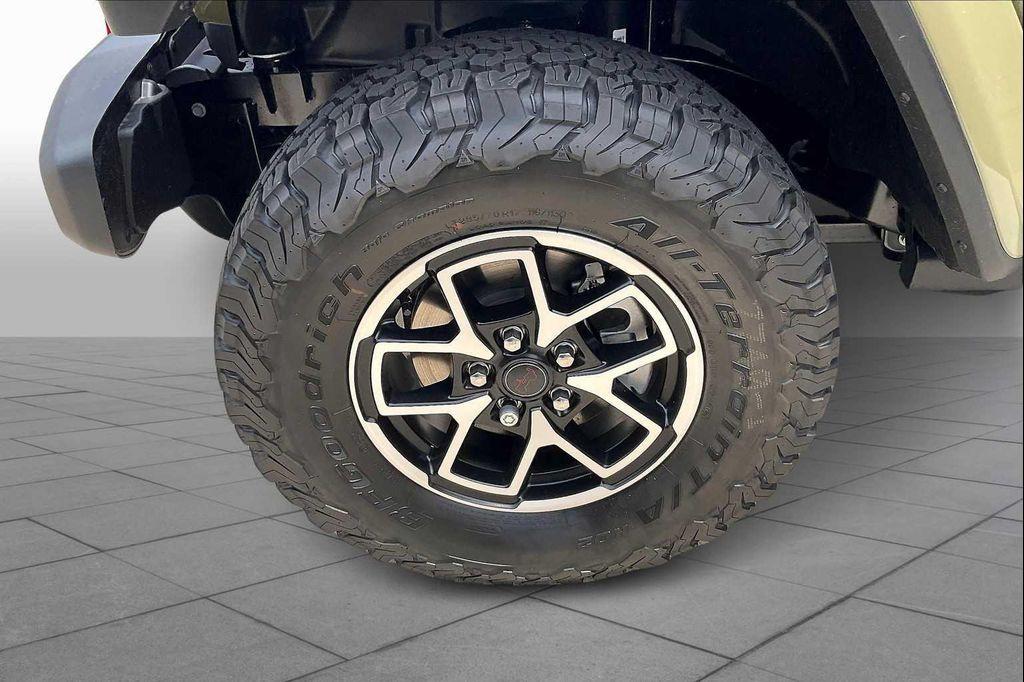 new 2025 Jeep Wrangler car, priced at $58,285