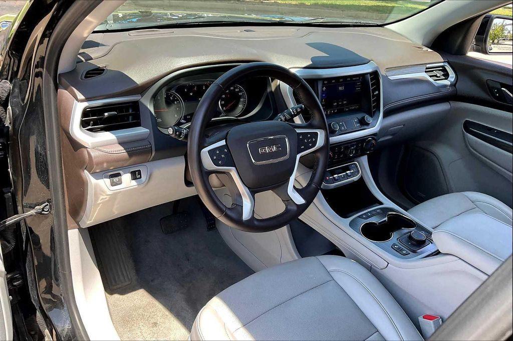 used 2023 GMC Acadia car, priced at $27,999