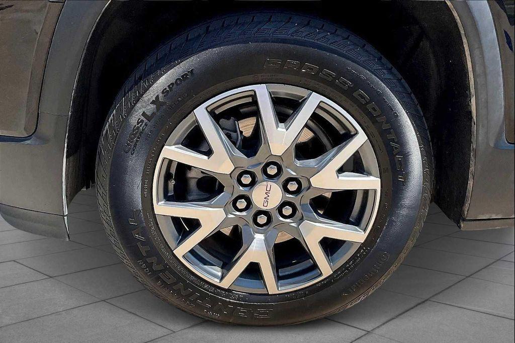 used 2023 GMC Acadia car, priced at $27,999