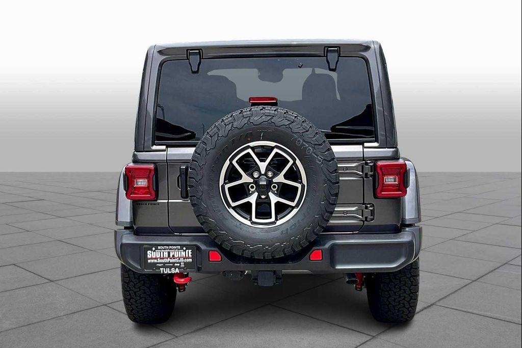 new 2025 Jeep Wrangler car, priced at $58,285