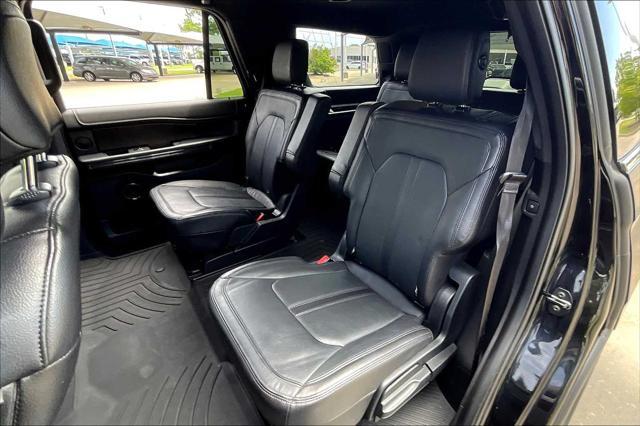 used 2018 Ford Expedition car, priced at $21,999
