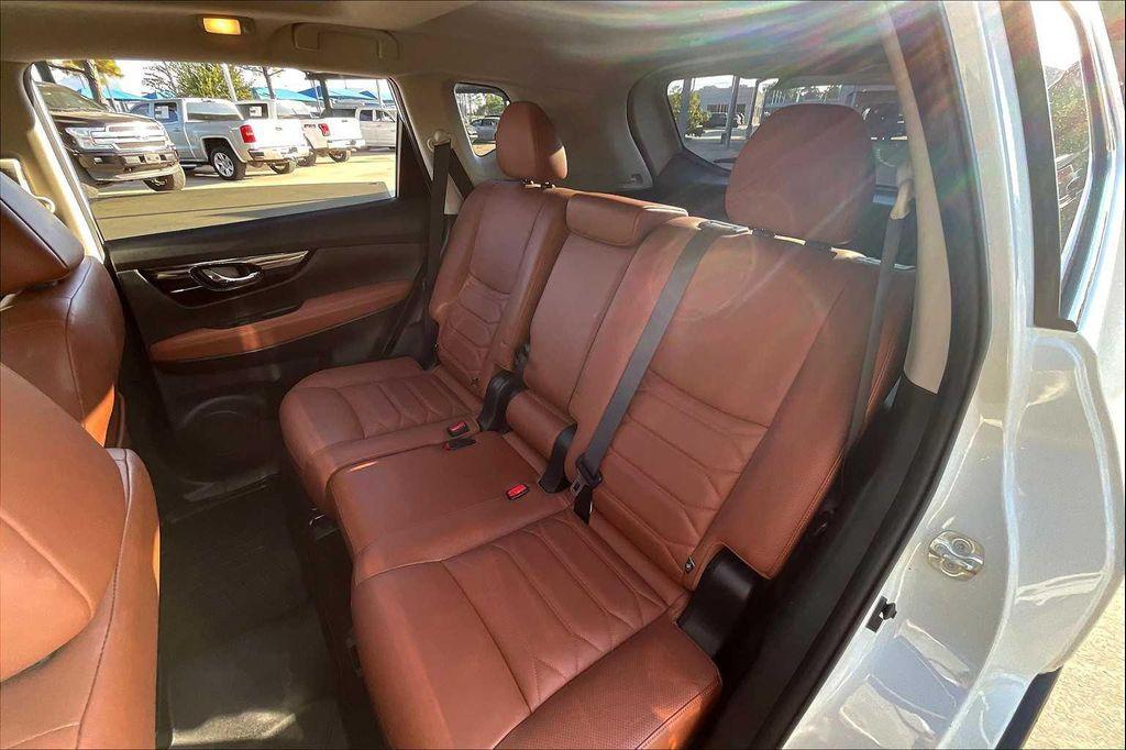 used 2018 Nissan Rogue car, priced at $13,499