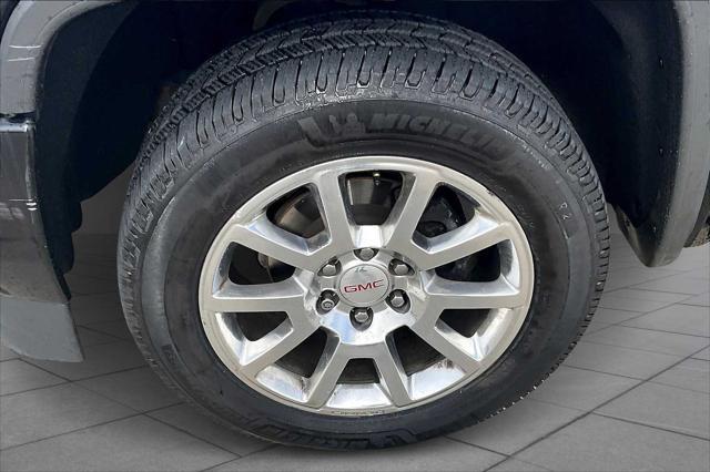 used 2017 GMC Sierra 1500 car, priced at $25,999