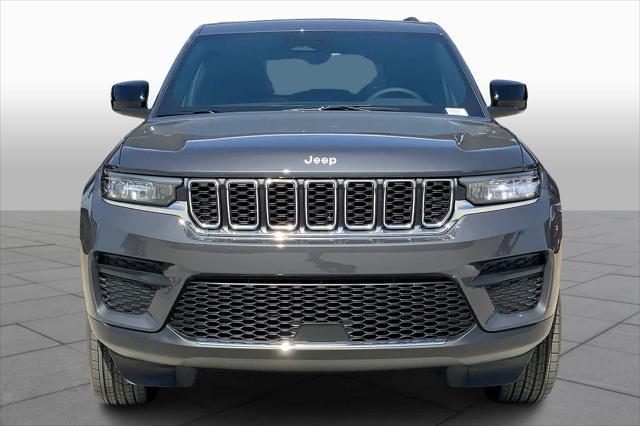 new 2025 Jeep Grand Cherokee car, priced at $37,875
