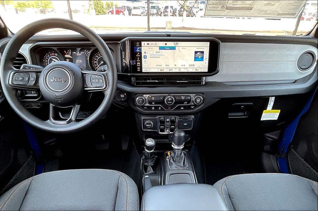 new 2025 Jeep Gladiator car, priced at $43,330