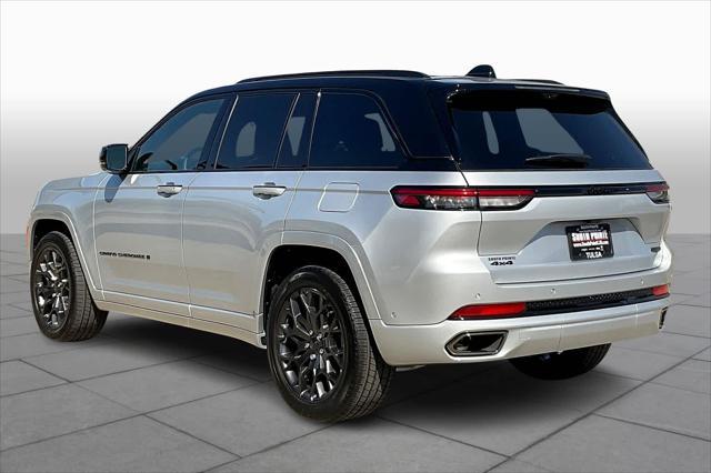 new 2025 Jeep Grand Cherokee car, priced at $61,000