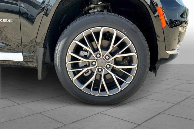 new 2025 Jeep Grand Cherokee L car, priced at $65,255