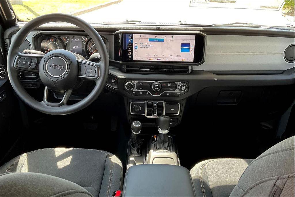 new 2025 Jeep Gladiator car, priced at $43,330