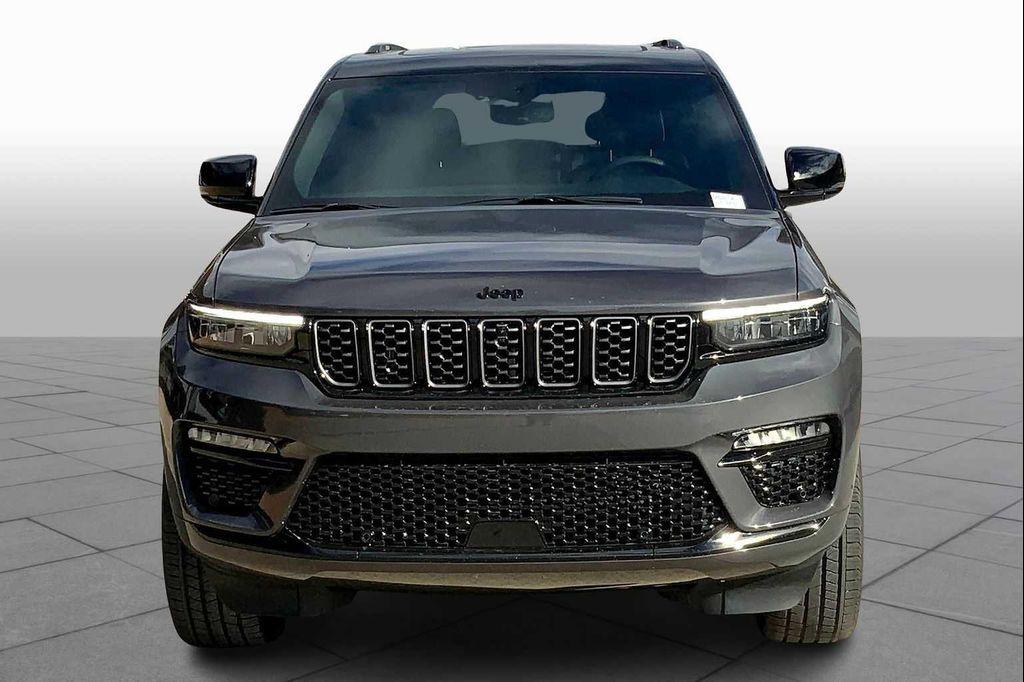 new 2025 Jeep Grand Cherokee car, priced at $57,015