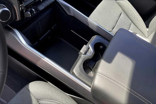 new 2025 Ram 1500 car, priced at $58,080