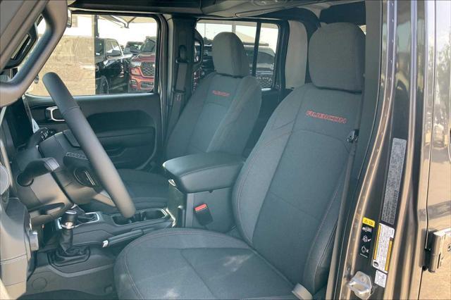 new 2025 Jeep Gladiator car, priced at $53,600