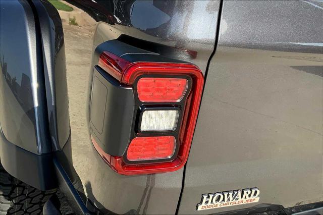 new 2025 Jeep Gladiator car, priced at $53,600